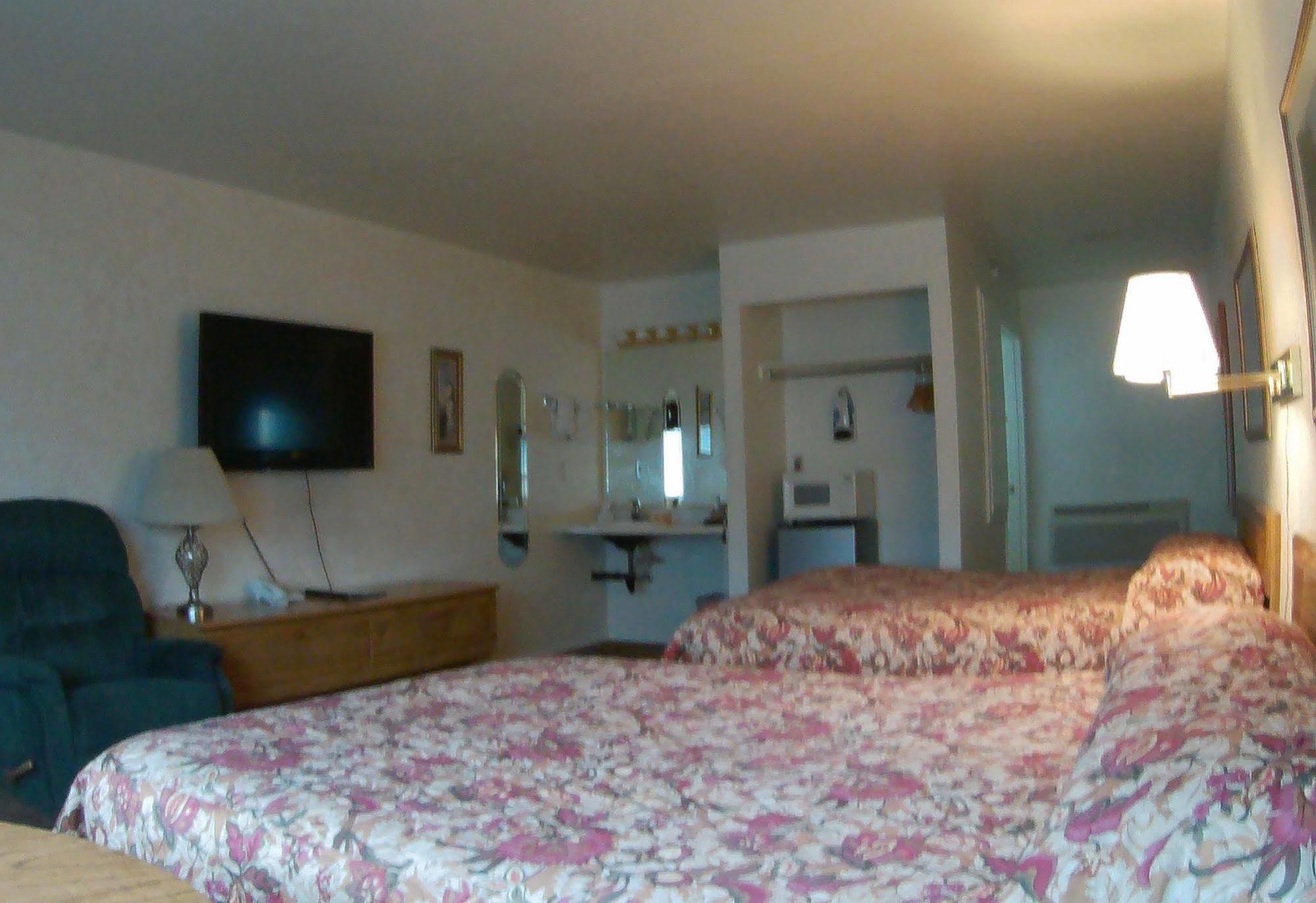 Rim Rock Motel Alturas Esterno foto