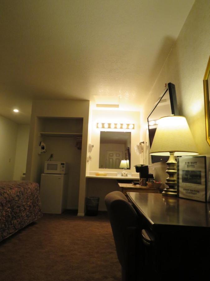 Rim Rock Motel Alturas Esterno foto